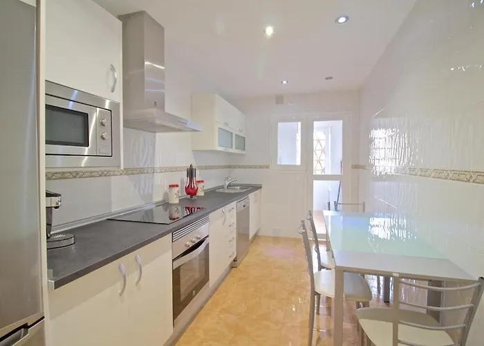Elviria Playa Apartment Marbella